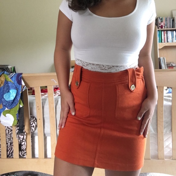 burnt orange mini skirt with pockets - Picture 2 of 6